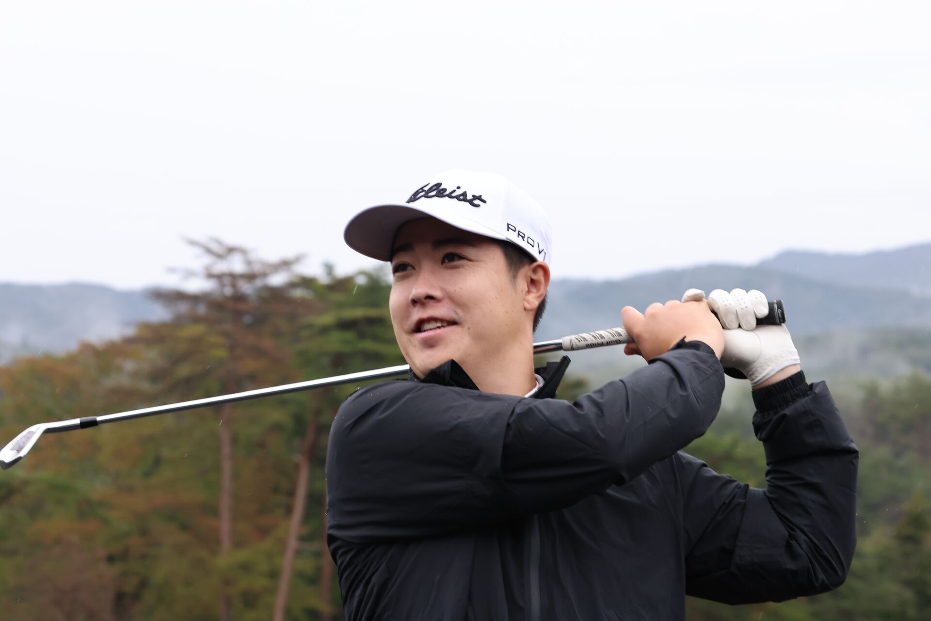 JGTO 시즌 왕좌 다툼 점입가경, '개막전 챔피언' 오우치 토모후미의 숙적은 16세 신예